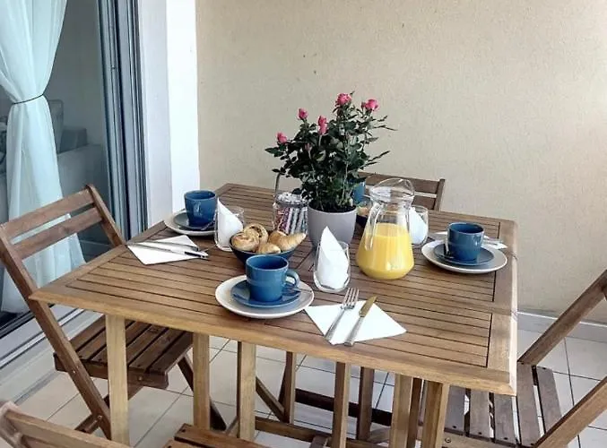 Cap Porquerolles بيت ضيافة Hyères